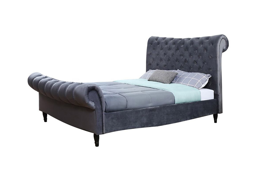 1393 Luxus-Schlittenbett mit hohem Kopfteil, gepolstertes Bett
