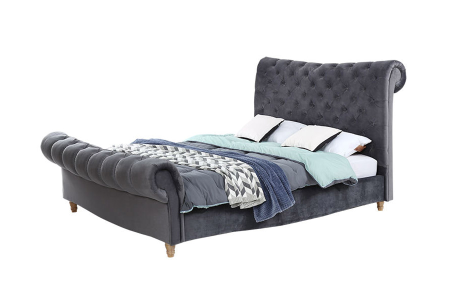 1393 Luxus-Schlittenbett mit hohem Kopfteil, gepolstertes Bett
