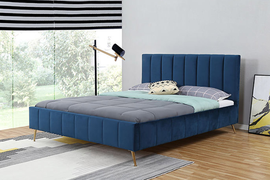 1382 Doppelbett im modernen Stil, gepolstertes Massivholzbett
