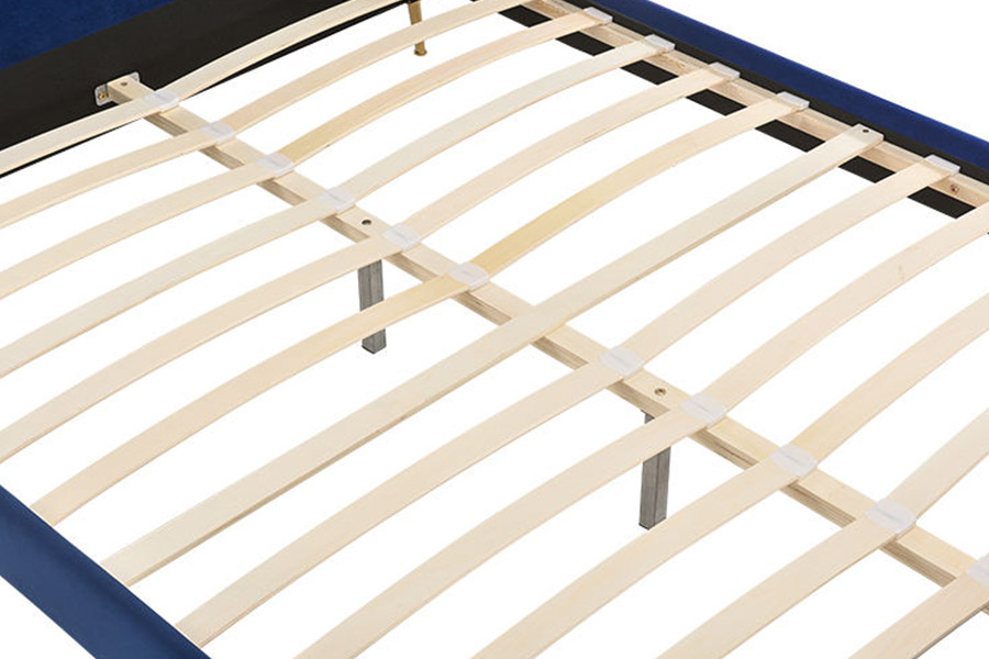 1358 Elegantes, schlichtes Stoffbett, gepolstertes Bett