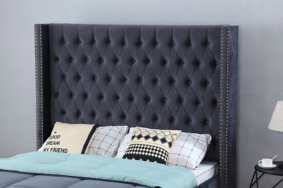 1351 Modernes, luxuriöses Design-Wingback-Bett, gepolstertes Bett