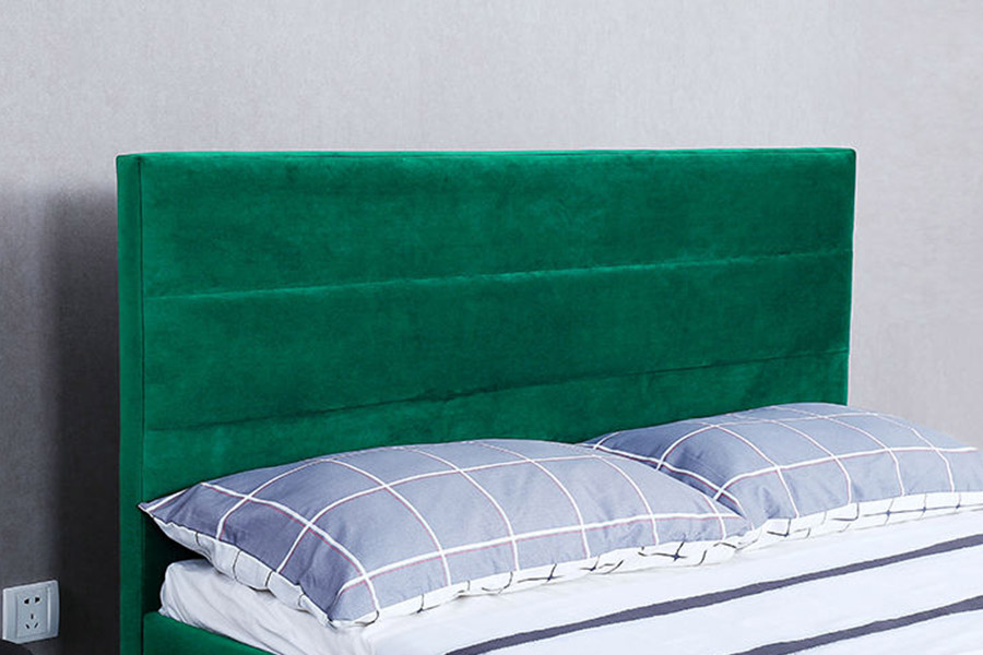 1347 Luxuriöses Kingsize-Bett, modernes Design, gepolstertes Bett