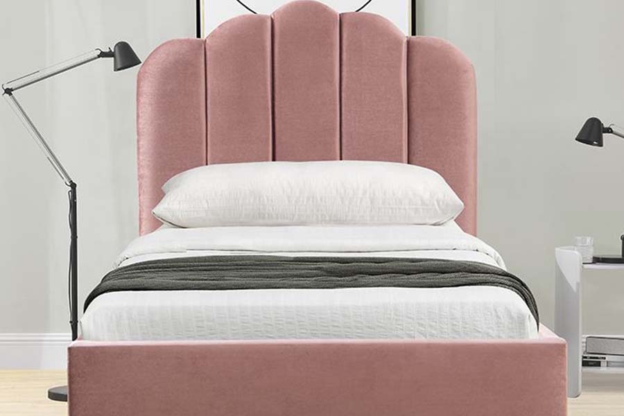1655 Plattformbett, gepolstertes Bett aus rosa Leinenstoff