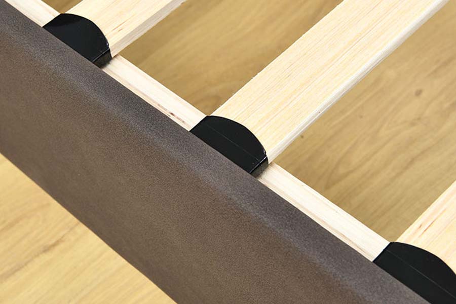 1615 Einzelbett aus Leder, gepolstertes Bett
