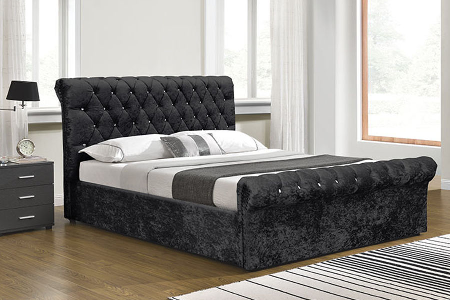 1153G Chesterfield Ottoman-Bett mit Stauraum aus Pannesamt und Kristall