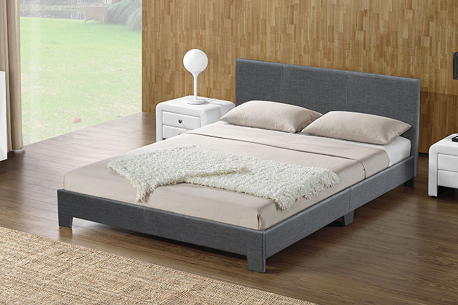 1142-2 Queensize-Bettgestell aus Holz im amerikanischen Stil mit Leinenstoff