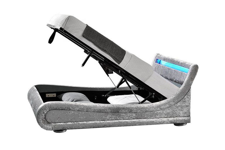 LED-Ottomane mit Gasdruckfeder und Bettgestell aus Pannesamt