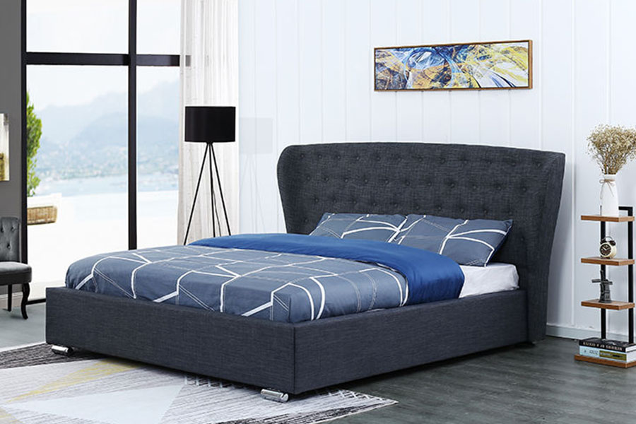 1292G Europäisches Wingback-Polsterbett aus grauem Leinen mit geknöpften Holzbeinen